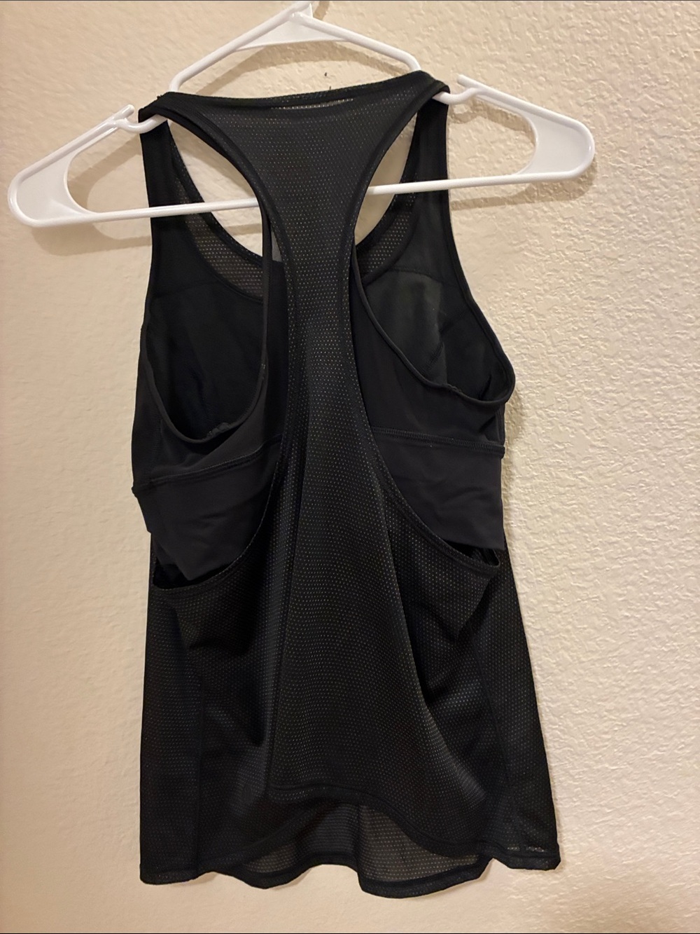 lululemon athletica Black Mesh Racerback Tank - Picture 3 of 6